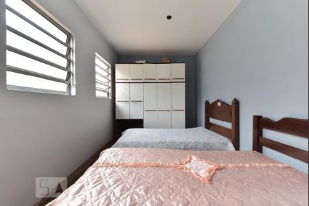 Casa à venda com 250m², 4 quartos e 2 vagasQuarto 1