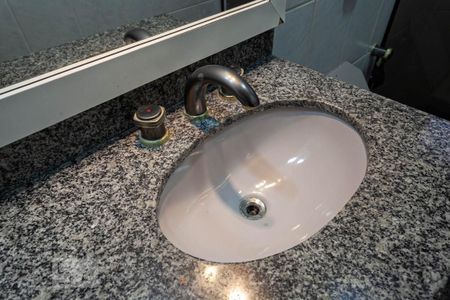 Apartamento para alugar com 98m², 3 quartos e 2 vagasBanheiro social