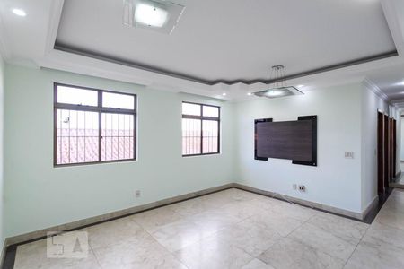 Sala  de apartamento para alugar com 3 quartos, 98m² em Palmares, Belo Horizonte