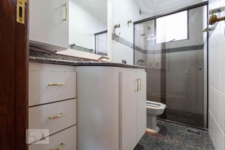 Apartamento para alugar com 98m², 3 quartos e 2 vagasBanheiro social