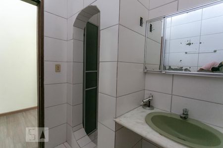 Apartamento à venda com 345m², 4 quartos e 2 vagas Apartamento à venda com 345m², 4 quartos e 2 vagasBanheiro