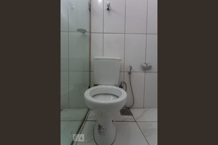 Apartamento à venda com 345m², 4 quartos e 2 vagas Apartamento à venda com 345m², 4 quartos e 2 vagasBanheiro da Suíte 2