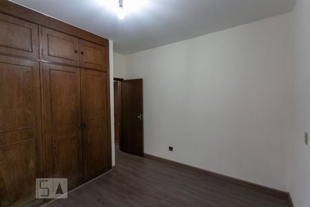 Apartamento à venda com 345m², 4 quartos e 2 vagas Apartamento à venda com 345m², 4 quartos e 2 vagasQuarto 2