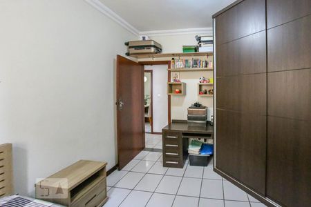 Apartamento à venda com 115m², 3 quartos e 1 vagaQuarto 2