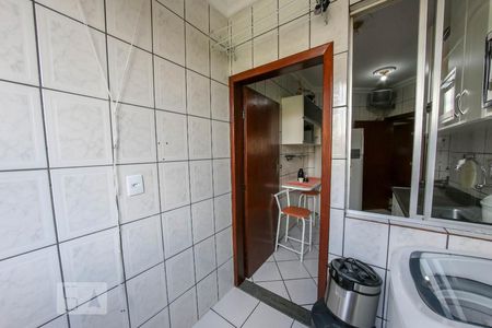 Apartamento à venda com 115m², 3 quartos e 1 vagaÁrea de Serviço