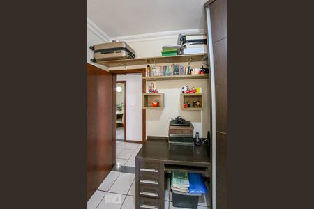 Apartamento à venda com 115m², 3 quartos e 1 vagaQuarto 2