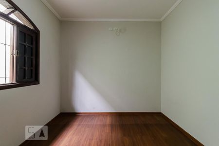 Casa à venda com 100m², 2 quartos e 2 vagas Casa à venda com 100m², 2 quartos e 2 vagasQuarto 2