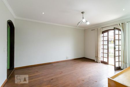 Sala de casa para alugar com 2 quartos, 100m² em Jardim Vergueiro, São Paulo