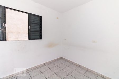 Quarto 2 de casa para alugar com 3 quartos, 60m² em Vila Irmaos Arnoni, São Paulo