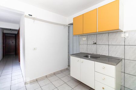 Cozinha de casa para alugar com 3 quartos, 60m² em Vila Irmaos Arnoni, São Paulo