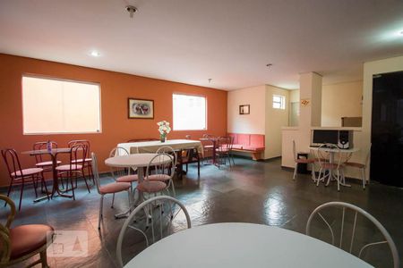 Apartamento para alugar com 55m², 2 quartos e 1 vagaÁrea comum - Salão de festas