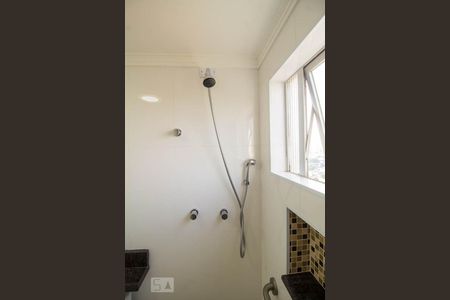 Apartamento para alugar com 55m², 2 quartos e 1 vagaBanheiro 