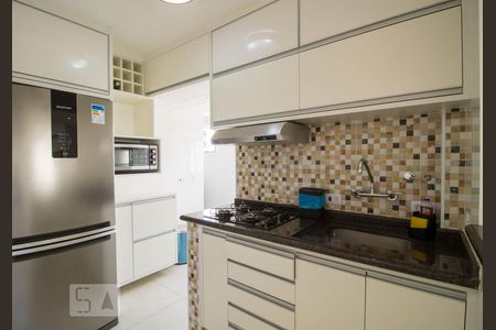 Apartamento para alugar com 55m², 2 quartos e 1 vagaCozinha 
