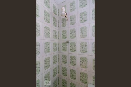 Casa à venda com 200m², 4 quartos e 1 vaga Casa à venda com 200m², 4 quartos e 1 vagaBanheiro 2 Casa 1