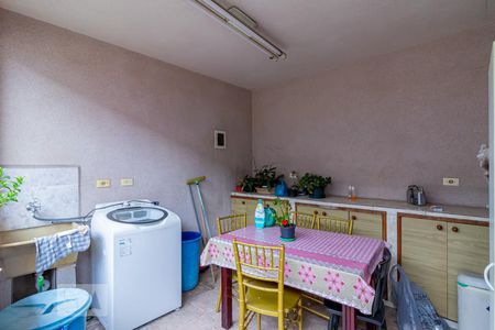 Casa à venda com 200m², 4 quartos e 1 vaga Casa à venda com 200m², 4 quartos e 1 vagaÁrea de Serviço Casa 2