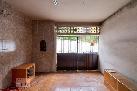 Casa à venda com 200m², 4 quartos e 1 vaga Casa à venda com 200m², 4 quartos e 1 vagaGaragem