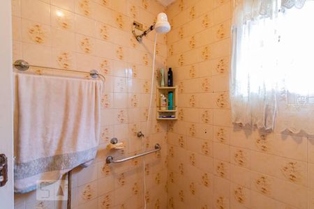 Casa à venda com 200m², 4 quartos e 1 vaga Casa à venda com 200m², 4 quartos e 1 vagaBanheiro Casa 2