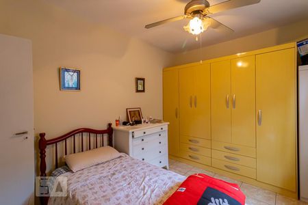 Casa à venda com 200m², 4 quartos e 1 vaga Casa à venda com 200m², 4 quartos e 1 vagaQuarto 2 Casa 2