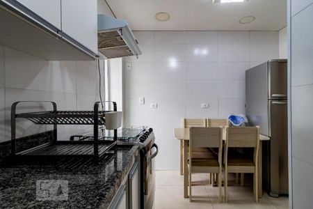 Apartamento para alugar com 75m², 2 quartos e 1 vagaCozinha