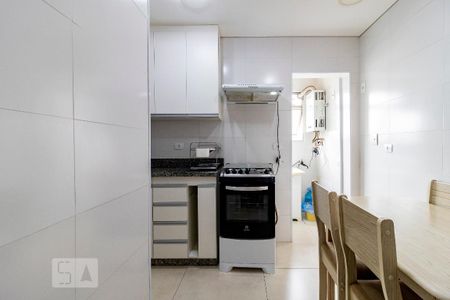 Apartamento para alugar com 75m², 2 quartos e 1 vagaCozinha