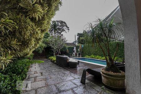 quintal da frente de casa de condomínio à venda com 6 quartos, 410m² em Barra da Tijuca, Rio de Janeiro