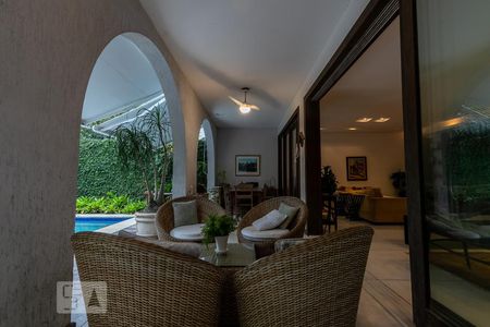 varanda da sala de casa de condomínio à venda com 6 quartos, 410m² em Barra da Tijuca, Rio de Janeiro