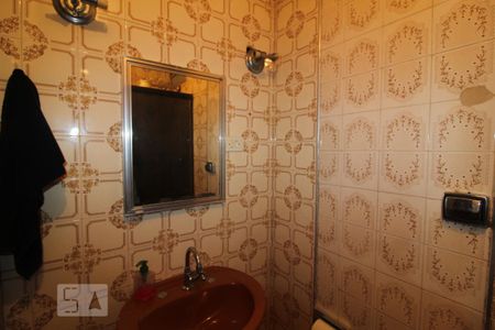 Casa à venda com 500m², 4 quartos e 6 vagasBanhiero 2 serviço