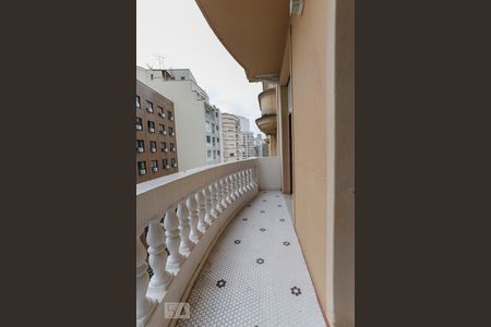 Apartamento à venda com 154m², 2 quartos e sem vagaVaranda da Suíte