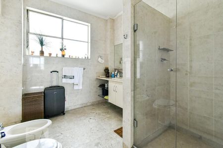 Apartamento à venda com 350m², 3 quartos e 1 vagaSuíte - Banheiro