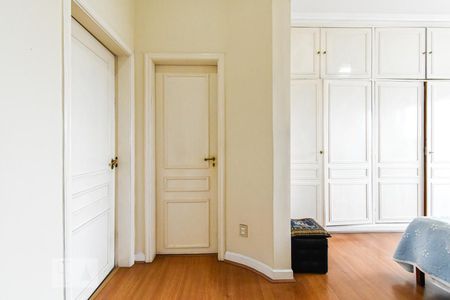 Apartamento à venda com 350m², 3 quartos e 1 vagaSuíte