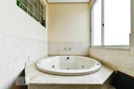 Apartamento à venda com 350m², 3 quartos e 1 vagaSuíte - Banheiro