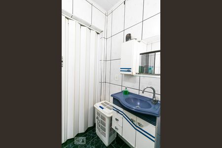 Casa à venda com 181m², 3 quartos e 2 vagasBanheiro 2