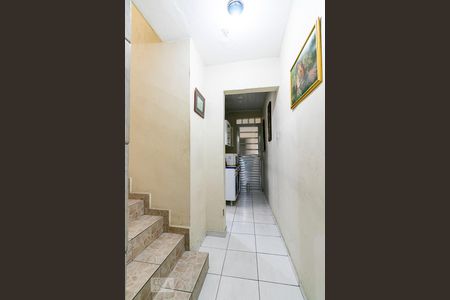 Casa à venda com 181m², 3 quartos e 2 vagasCorredor
