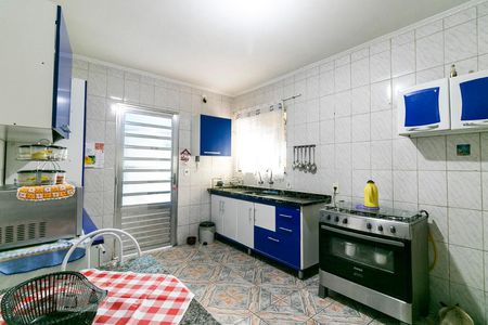 Casa à venda com 181m², 3 quartos e 2 vagasCozinha