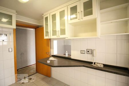 Apartamento à venda com 80m², 3 quartos e 2 vagasCozinha