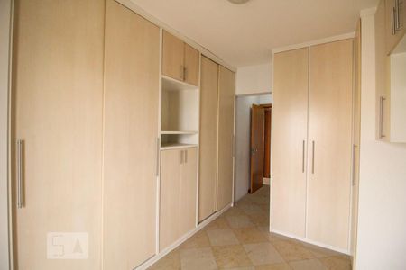 Apartamento à venda com 80m², 3 quartos e 2 vagasQuarto 3 - Suíte