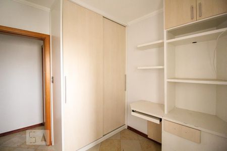 Apartamento à venda com 80m², 3 quartos e 2 vagasQuarto 2