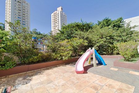Apartamento à venda com 66m², 2 quartos e 2 vagasÁrea Comum - Playground