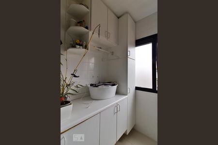 Apartamento à venda com 66m², 2 quartos e 2 vagasÁrea de Serviço