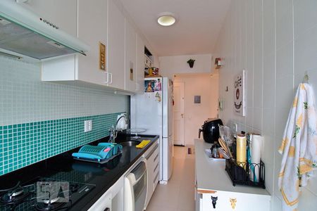 Apartamento à venda com 66m², 2 quartos e 2 vagasCozinha