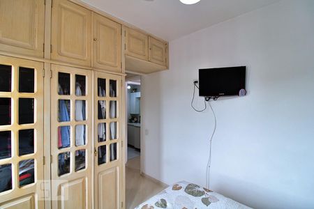 Apartamento à venda com 66m², 2 quartos e 2 vagasSuíte 