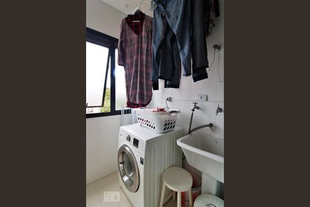 Apartamento à venda com 66m², 2 quartos e 2 vagasÁrea de Serviço