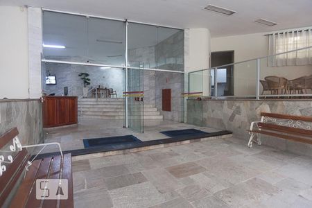 Apartamento à venda com 130m², 3 quartos e 1 vagaÁrea comum - Hall de entrada
