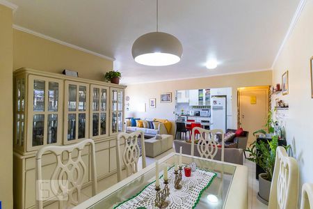 Apartamento à venda com 130m², 3 quartos e 1 vagaSala