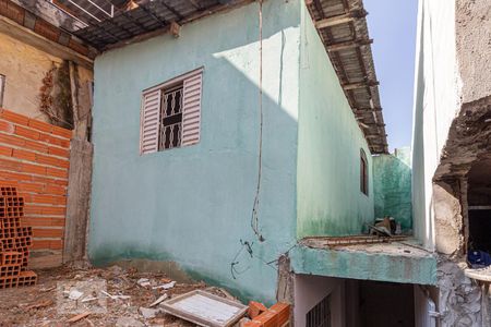 Casa à venda com 50m², 1 quarto e sem vaga Casa à venda com 50m², 1 quarto e sem vagaFachada