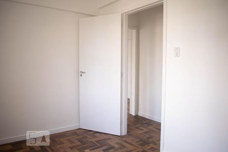 Quarto 1 de apartamento para alugar com 2 quartos, 52m² em Jardim Botânico, Porto Alegre