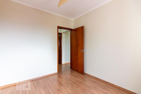 Quarto 1 de apartamento à venda com 3 quartos, 84m² em Vila Yara, Osasco