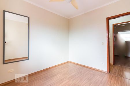 Quarto 1 de apartamento para alugar com 3 quartos, 84m² em Vila Yara, Osasco