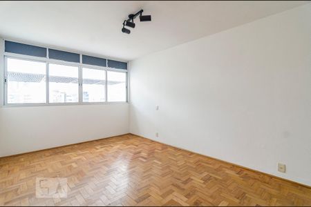 Quarto de apartamento para alugar com 2 quartos, 84m² em Pinheiros, São Paulo