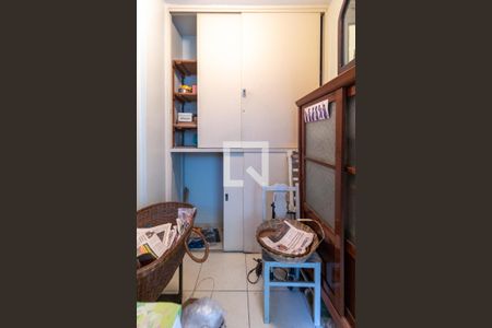Quarto de serviço de apartamento à venda com 2 quartos, 93m² em Bela Vista, São Paulo